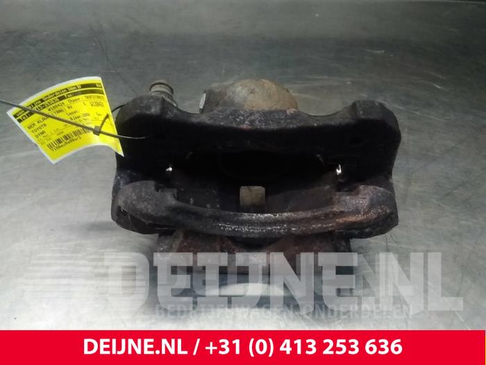 Toyota Dyna Remklauw (Tang) rechts-voor O53518