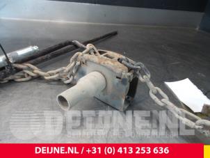 Toyota Dyna Hebemachanik Reserverad O53696 foto 2