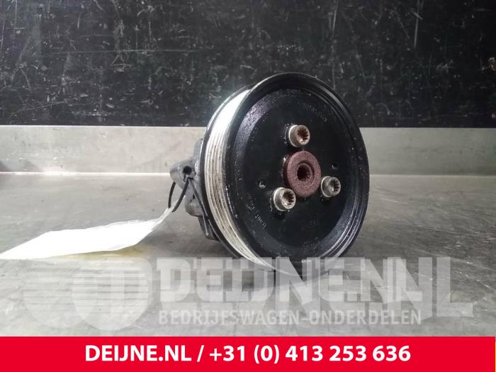 Gebruikte Servopomp Audi A6 Prijs € 30,00 Margeregeling aangeboden door van Deijne Onderdelen Uden B.V.