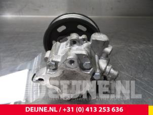 Audi A6 Power steering pump O54057 photo 3