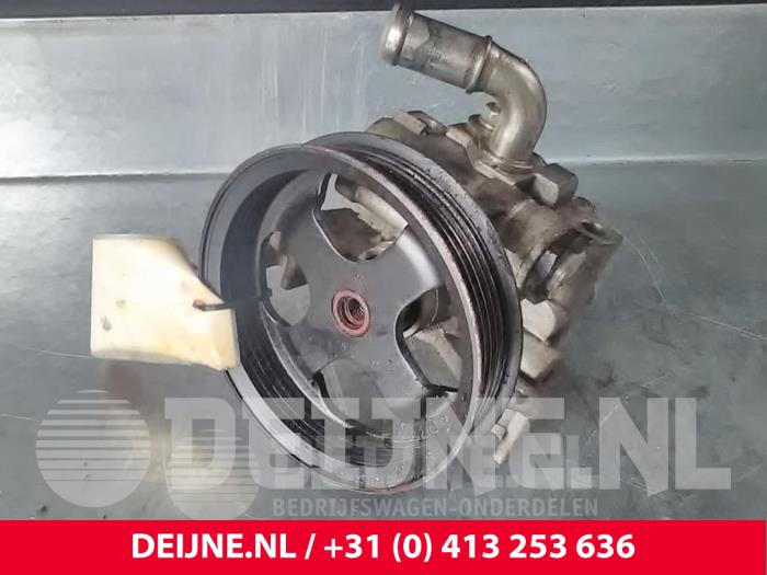 Gebruikte Stuurpomp Ford Transit Connect Prijs € 60,50 Inclusief btw aangeboden door van Deijne Onderdelen Uden B.V.