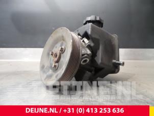 Gebruikte Stuurbekrachtiging Pomp Mercedes Vito Prijs € 90,75 Inclusief btw aangeboden door van Deijne Onderdelen Uden B.V.