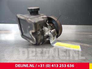 Mercedes Vito Stuurbekrachtiging Pomp O54164 foto 2