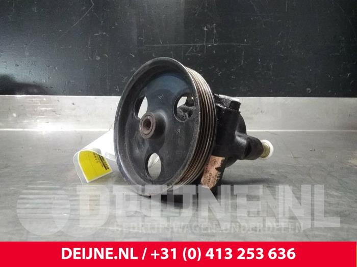 Gebruikte Servopomp Nissan Kubistar Prijs € 42,35 Inclusief btw aangeboden door van Deijne Onderdelen Uden B.V.