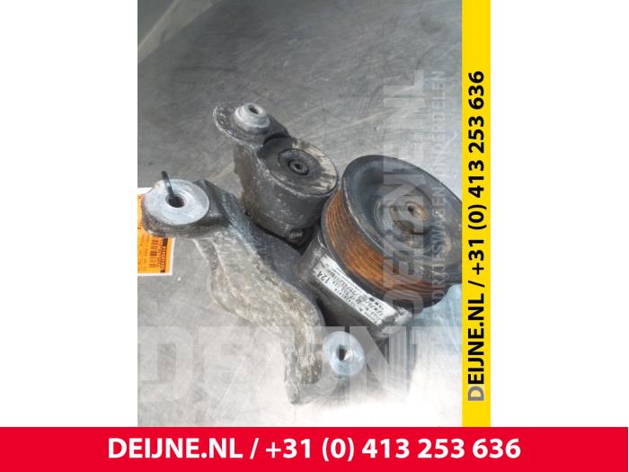 Gebruikte Servopomp Iveco New Daily IV 35C11V, 35S11, 35S11D Prijs € 121,00 Inclusief btw aangeboden door van Deijne Onderdelen Uden B.V.