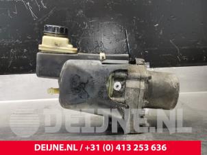 Gebruikte Servopomp Renault Laguna Prijs € 300,00 Margeregeling aangeboden door van Deijne Onderdelen Uden B.V.