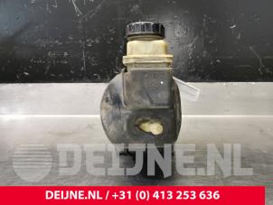 Pomp Servo van een Renault Laguna 2011