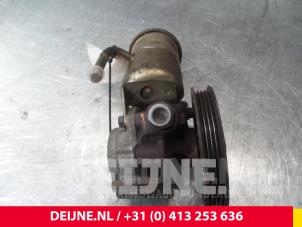Toyota Hiace Lenkkraftverstärker Pumpe O54493 foto 3
