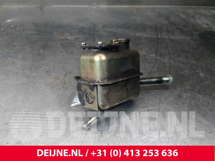 Stuurbekrachtiging Olie Reservoir - Mitsubishi Canter