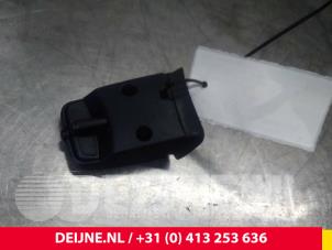 Ford Transit Steering wheel mounted radio control O54753 photo 3