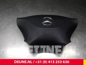 Gebruikte Airbag links (Stuur) Mercedes Vito (639.6) 2.2 111 CDI 16V Prijs € 121,00 Inclusief btw aangeboden door van Deijne Onderdelen Uden B.V.