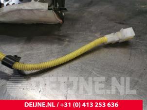 Toyota Hiace Airbag rechts (Dashboard) O55209 foto 2