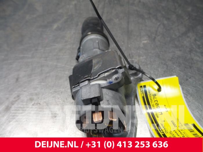 Audi A4 Zündschloss+Schlüssel O55359