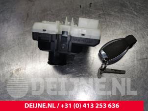 Mercedes C-Klasse Zündschloss+Schlüssel O55379 foto 2