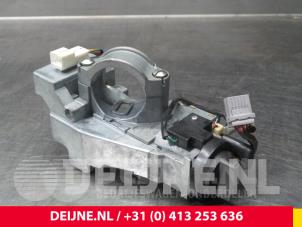 Nissan NV200 Kontaktslot+Sleutel O55452 foto 2