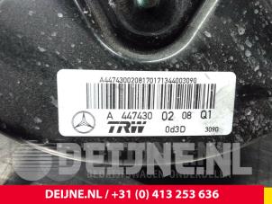 Mercedes Vito Rembekrachtiger O55545 foto 3