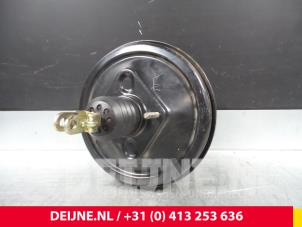Nissan Vanette Rembekrachtiger O55581 foto 2