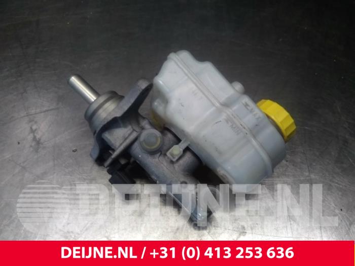 Gebruikte Hoofdremcilinder Audi A1 Sportback (8XA/8XF) 1.4 TFSI 16V Prijs € 30,00 Margeregeling aangeboden door van Deijne Onderdelen Uden B.V.