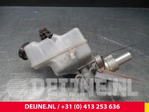 Gebruikte Hoofdremcilinder Ford Transit Prijs € 48,40 Inclusief btw aangeboden door van Deijne Onderdelen Uden B.V.
