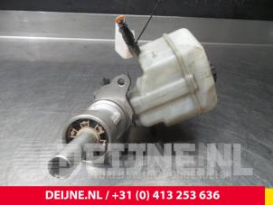 Mercedes Sprinter Hoofdremcilinder O55717 foto 3