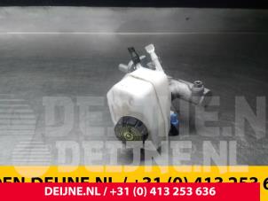 Mercedes Sprinter Hauptbremszylinder O55723 foto 2
