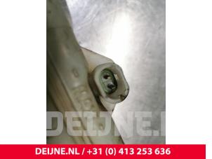 Opel Vivaro Hoofdremcilinder O55729 foto 4