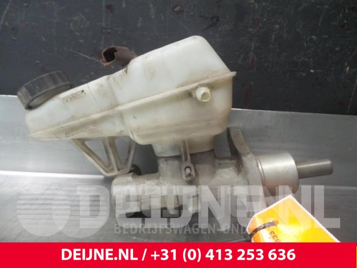 Peugeot Expert Hoofdremcilinder O55871