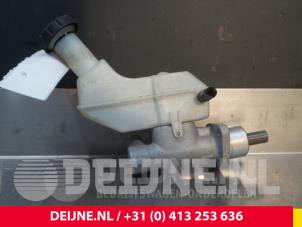 Renault Clio Master cylinder O55907 photo 2