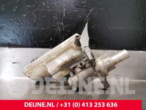 Renault Kangoo Master cylinder O55920 photo 2