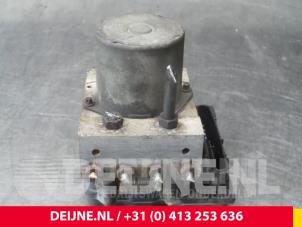 Gebruikte ABS Pomp Ford Transit Prijs € 60,50 Inclusief btw aangeboden door van Deijne Onderdelen Uden B.V.