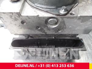 Ford Transit ABS pump O56056 photo 3