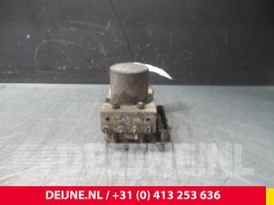 Gebruikte ABS Pomp Mercedes Vito Prijs € 96,80 Inclusief btw aangeboden door van Deijne Onderdelen Uden B.V.