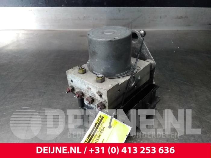 Mercedes Sprinter ABS Pomp O56150