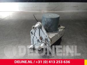 Mercedes Sprinter ABS pump O56150 photo 2