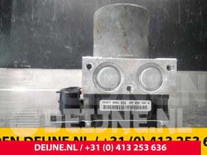 Mercedes Sprinter ABS Pumpe O56151 foto 3