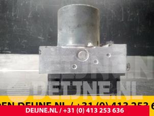 Mercedes Sprinter ABS Pumpe O56151 foto 4