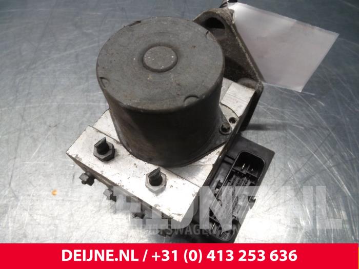 Mercedes Sprinter ABS Pomp O56169