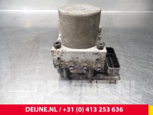 Opel Vivaro ABS Pumpe O56189 foto 2