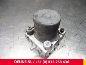 Opel Movano ABS Pumpe O56241 foto 2