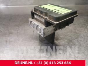 Volkswagen Crafter ABS Pumpe O56293 foto 2