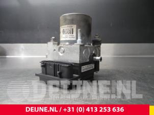 Fiat Ducato ABS Pumpe O56431 foto 2