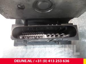 Fiat Ducato ABS Pumpe O56437 foto 3