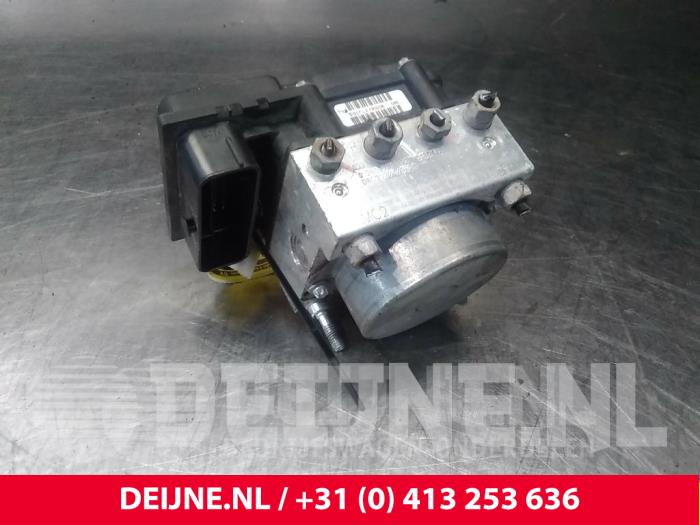 Fiat Fiorino ABS Pumpe O56448