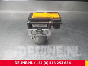 Fiat Scudo ABS pump O56468 photo 2