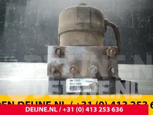 Gebruikte ABS Pomp Hyundai H200 Prijs € 90,75 Inclusief btw aangeboden door van Deijne Onderdelen Uden B.V.