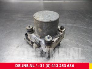 Nissan NV200 ABS Pumpe O56493 foto 3