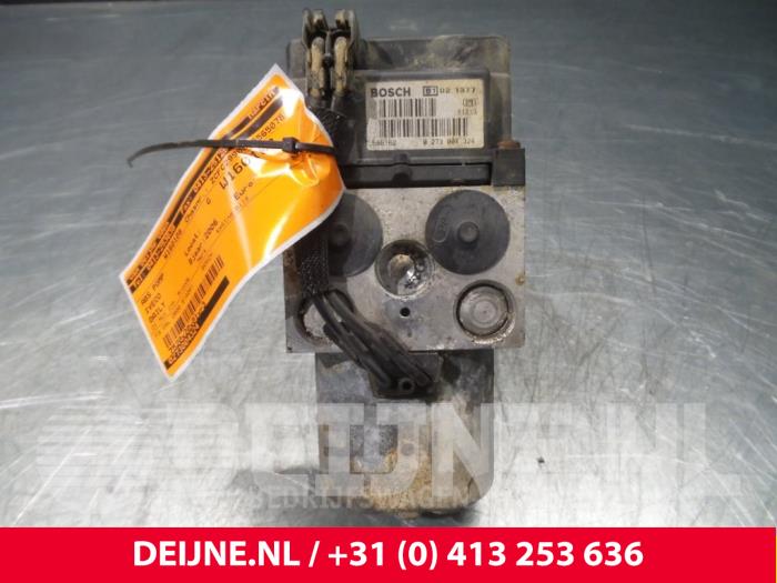 Gebruikte ABS Pomp Iveco Daily Prijs € 96,80 Inclusief btw aangeboden door van Deijne Onderdelen Uden B.V.