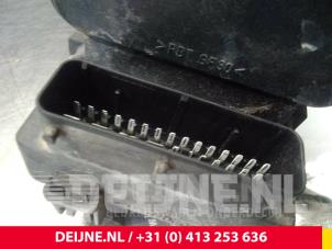 Citroen Jumpy ABS pump O56573 photo 3