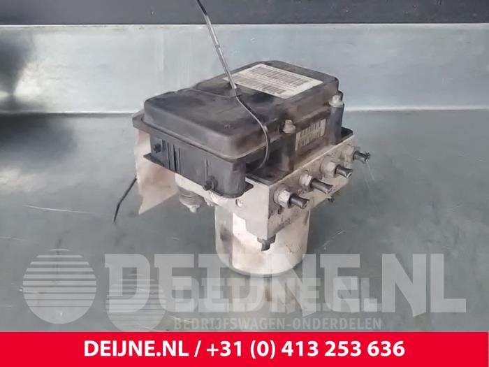Peugeot Expert ABS Pumpe O56600