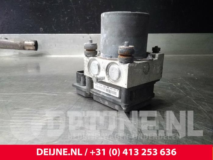 Peugeot Expert ABS Pomp O56605
